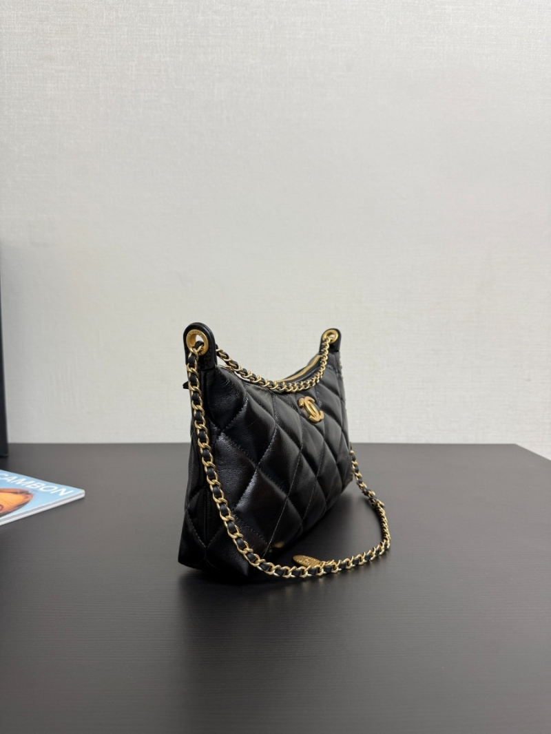 Chanel SS25 Hobo Handbag in Lambskin AS5528 Black