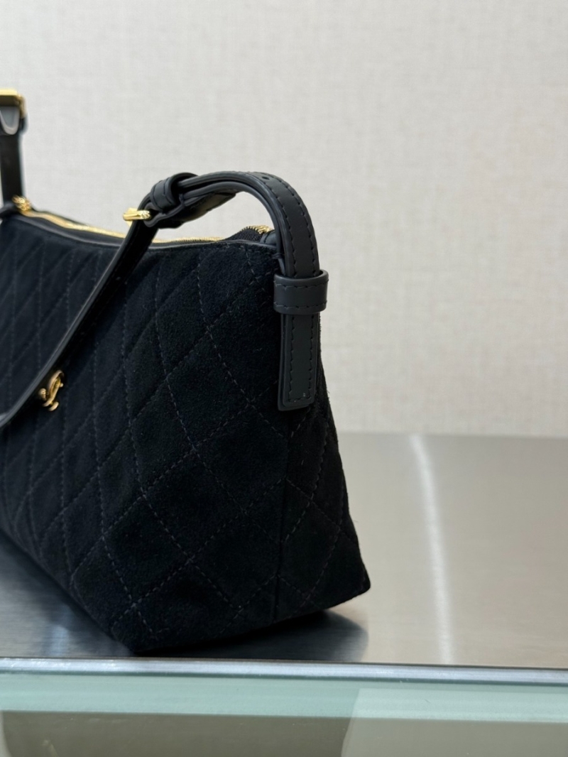 Chanel 26SS Clutch with Leather Strap Suede Calfskin AP5322 Black